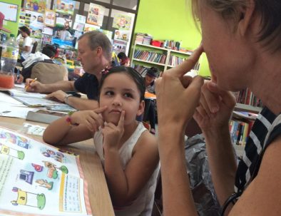 Undervisning i engelska på skola eller bibliotek i Jacó Beach